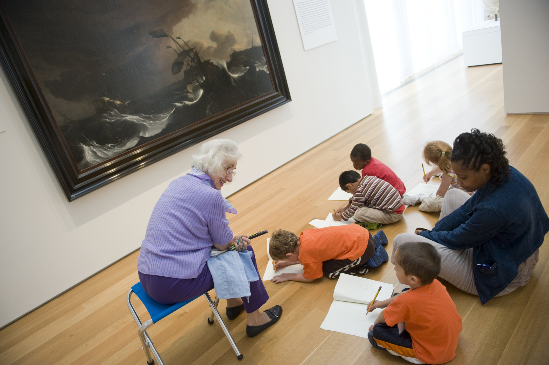 DI25322-53 School Tours at NCMA