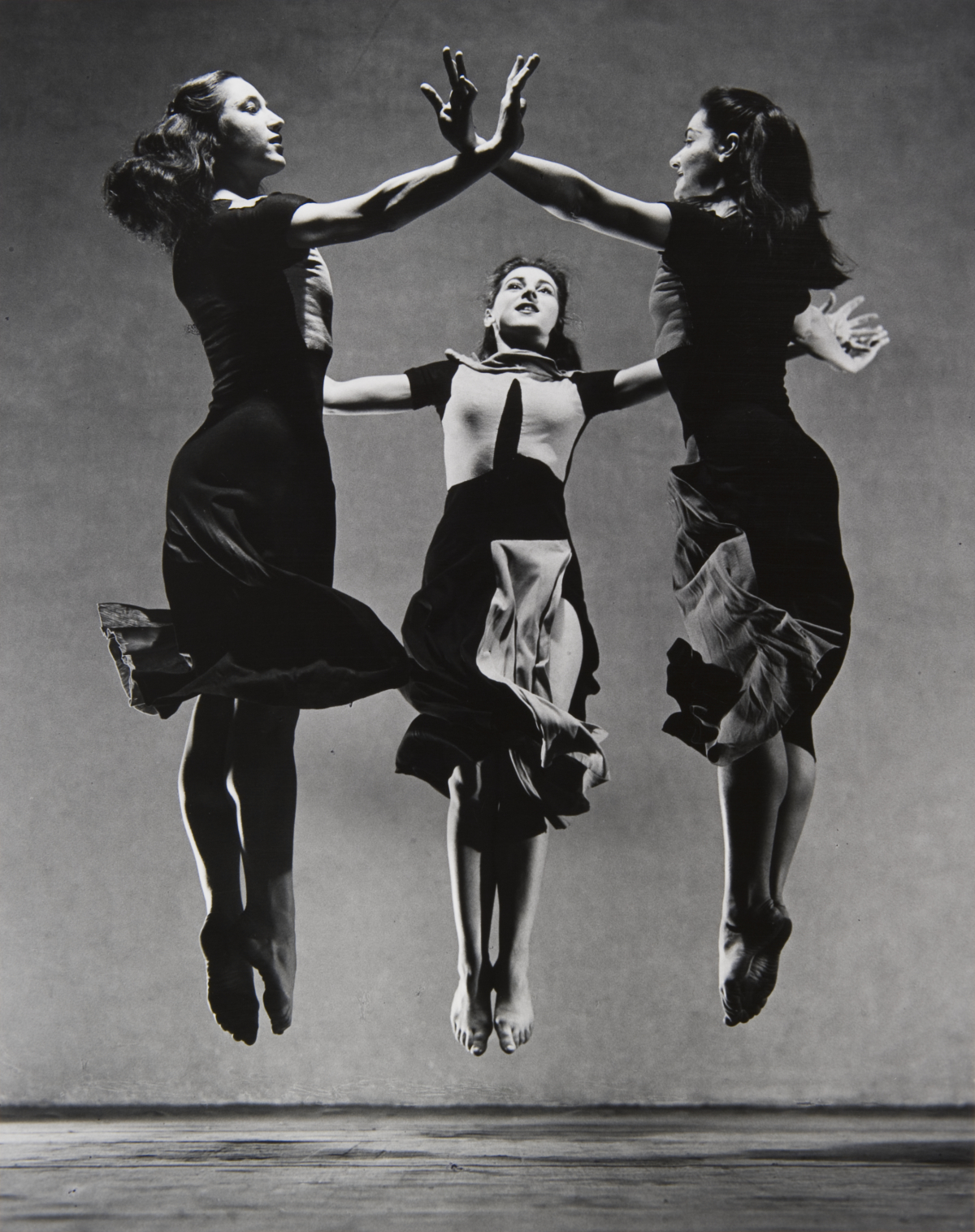 MORGAN, Martha Graham, Celebration (Trio), 2002_20_3 MORGAN, Martha Graham, Celebration (Trio), 2002_20_3